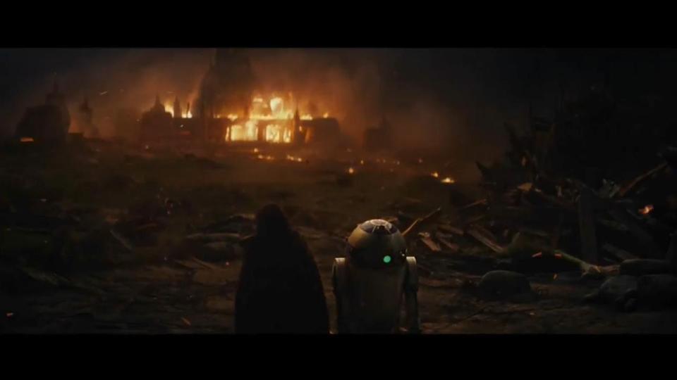  R2-D2 oversaw a scene of destruction