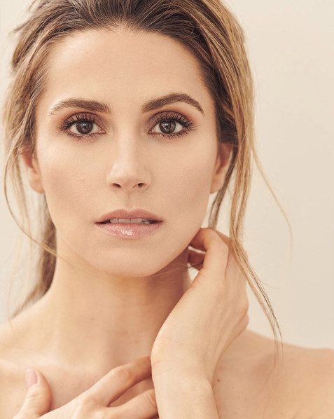  Horton's ex-wife, American actress Autumn Guzzardi, posted this selfie and captioned it 'Poker Face'