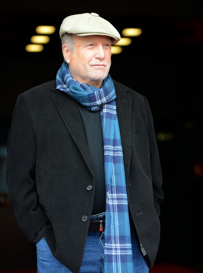  Richard Dreyfuss is an American actor