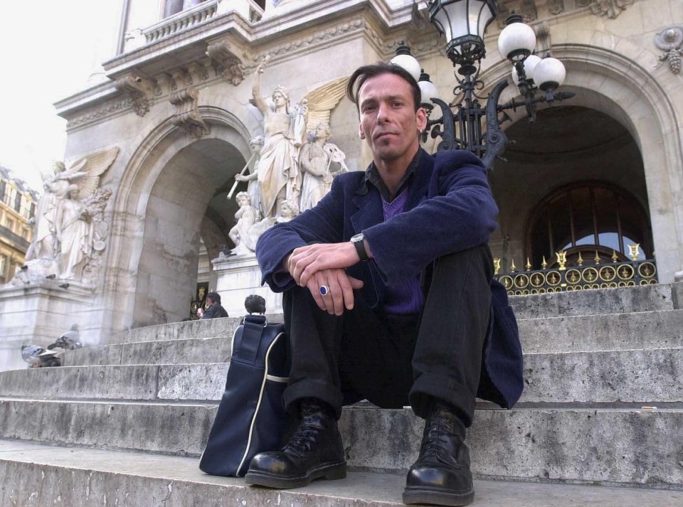  Arantes is believed to be living with his brother in Paris after losing his job in journalism