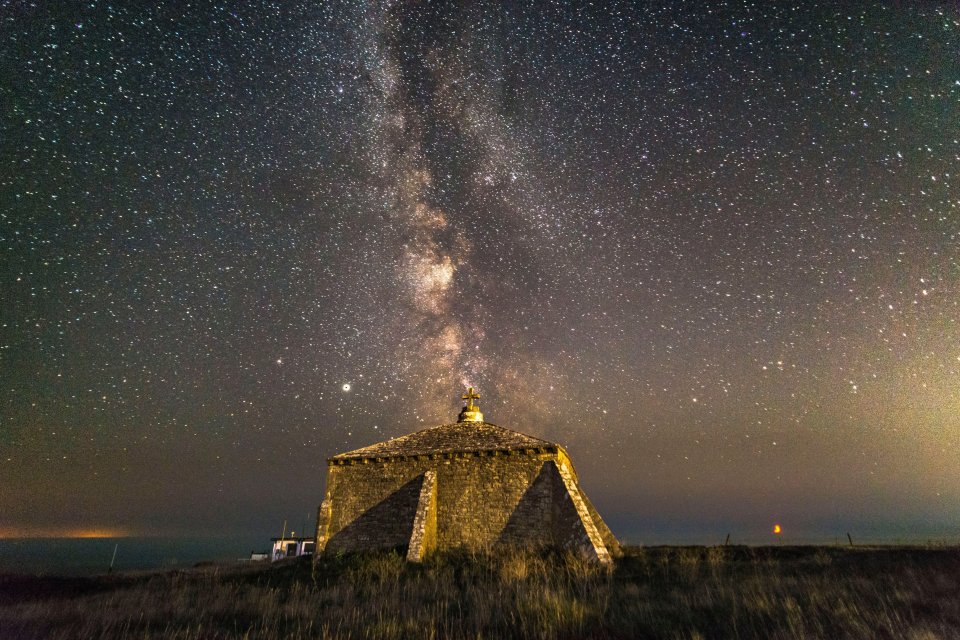 Our galaxy was also pictured in stunning detail over St Aldhelm's Chapel in Dorset