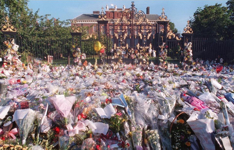 Flowers left for Diana after her death