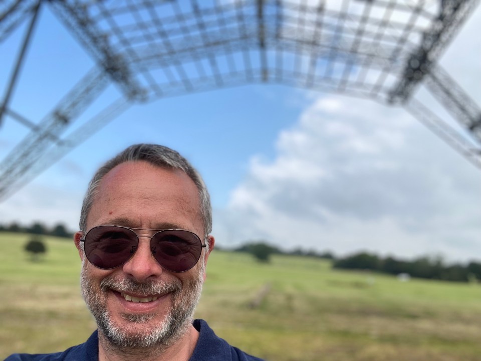 Stand in the spot where Pyramid Stage headliners perform to Glasto crowd
