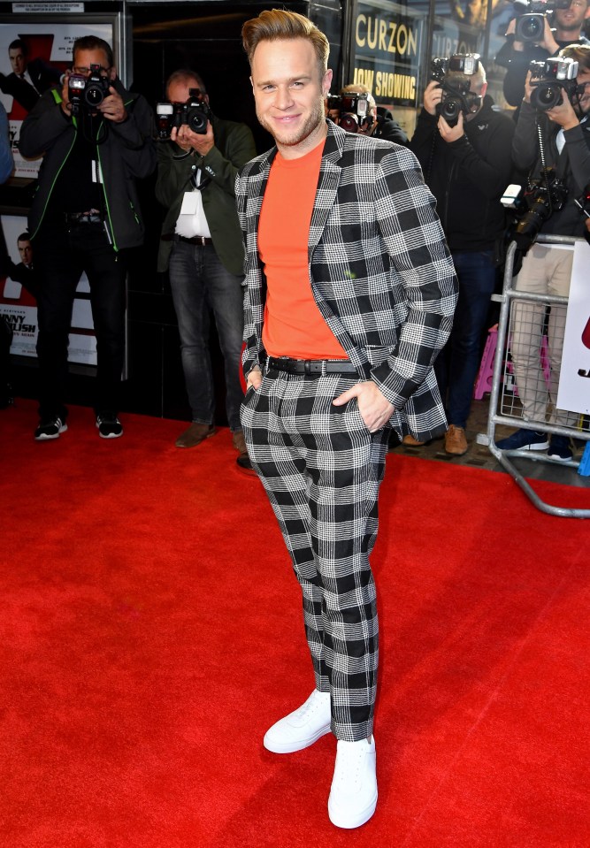 Olly Murs' highest grades were a B in English and a C in art