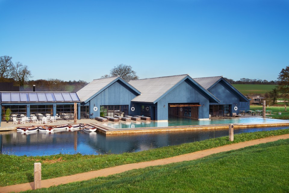 TIMES WEEKEND TRAVEL BEST HOTEL SPAS 30 JAN 2016 SOHO FARMHOUSE, OXFORDSHIRE. SOURCE: SOHOFARMHOUSE.COM
