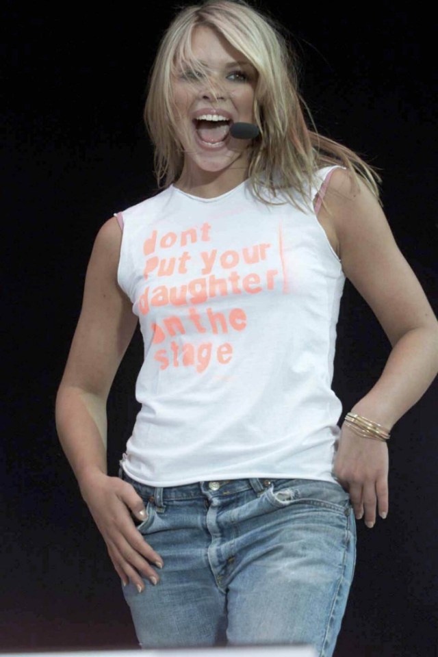 LONDON - JULY 9: British pop star Billie Piper performs on stage at "Party In The Park" held at Hyde Park on July 9, 2000 in London. (Photo by Dave Hogan/Getty Images)