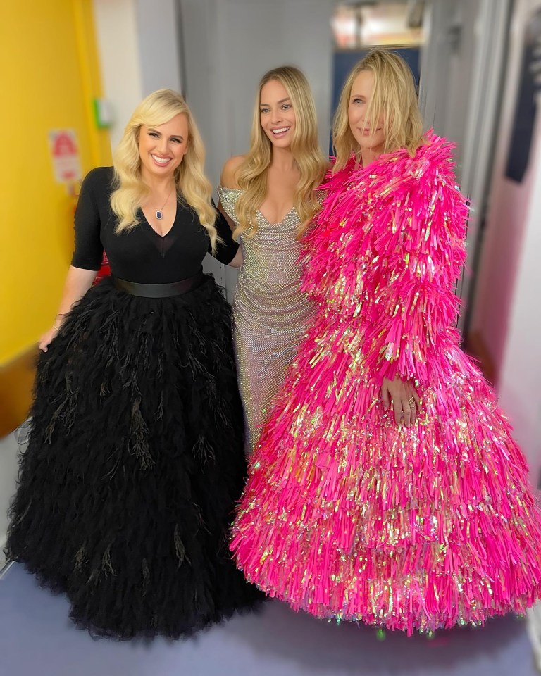 The Oz icon posed with fellow Aussies Rebel Wilson and Cate Blanchett