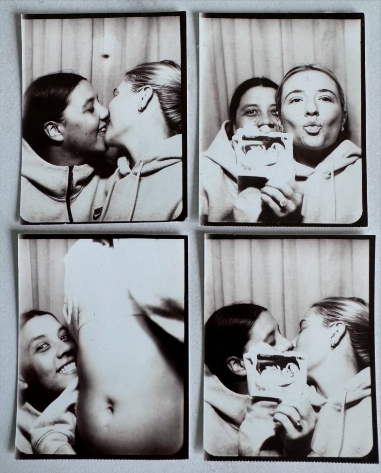 Sam Kerr and Kristie Mewis have announced they are expecting a baby