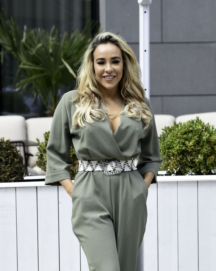Coronation Street actress Stephanie Davis arrives at Menagerie bar in Manchester, England. Pictured: Stephanie Davis Ref: SPL9669900 110823 NON-EXCLUSIVE Picture by: Aaron Parfitt / SplashNews.com Splash News and Pictures USA: 310-525-5808 UK: 020 8126 1009 eamteam@shutterstock.com World Rights