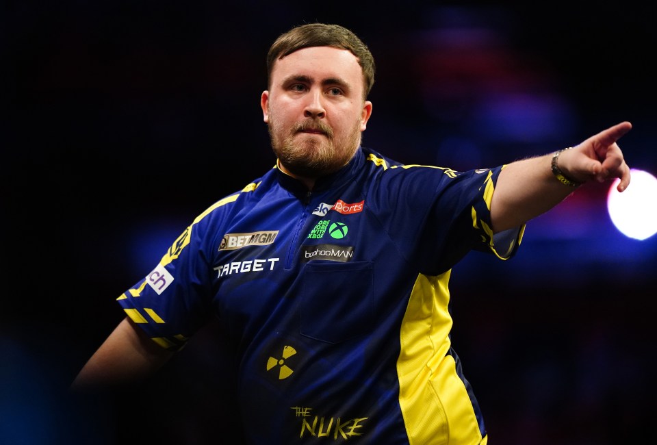 Luke Littler celebrates after the quarter-final match against Chris Dobey during night five of the 2025 BetMGM Premier League at the Brighton Centre. Picture date: Thursday March 6, 2025. PA Photo. See PA story DARTS Brighton. Photo credit should read: Zac Goodwin/PA Wire. RESTRICTIONS: Use subject to restrictions. Editorial use only, no commercial use without prior consent from rights holder.