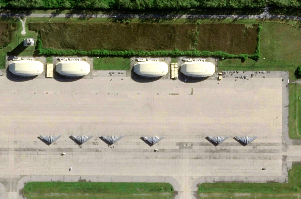 Satellite image of six B-2 bomber planes on Diego Garcia island.