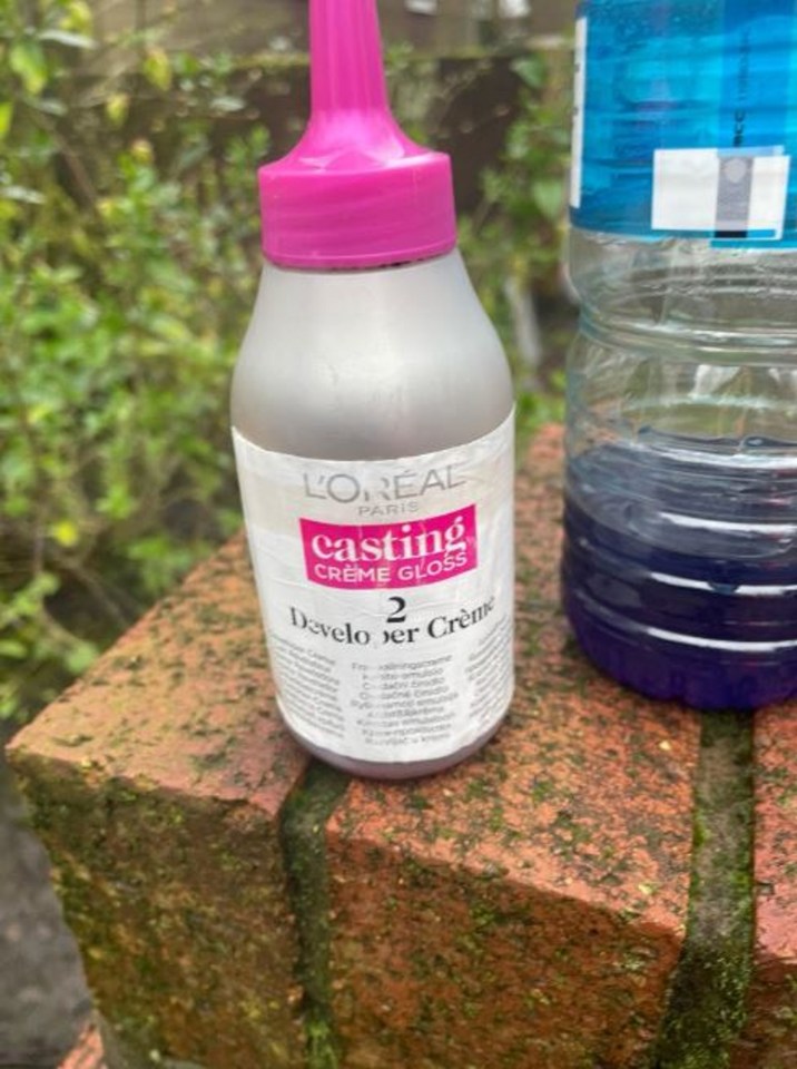 Bottle of L'Oréal hair dye found at a crime scene.