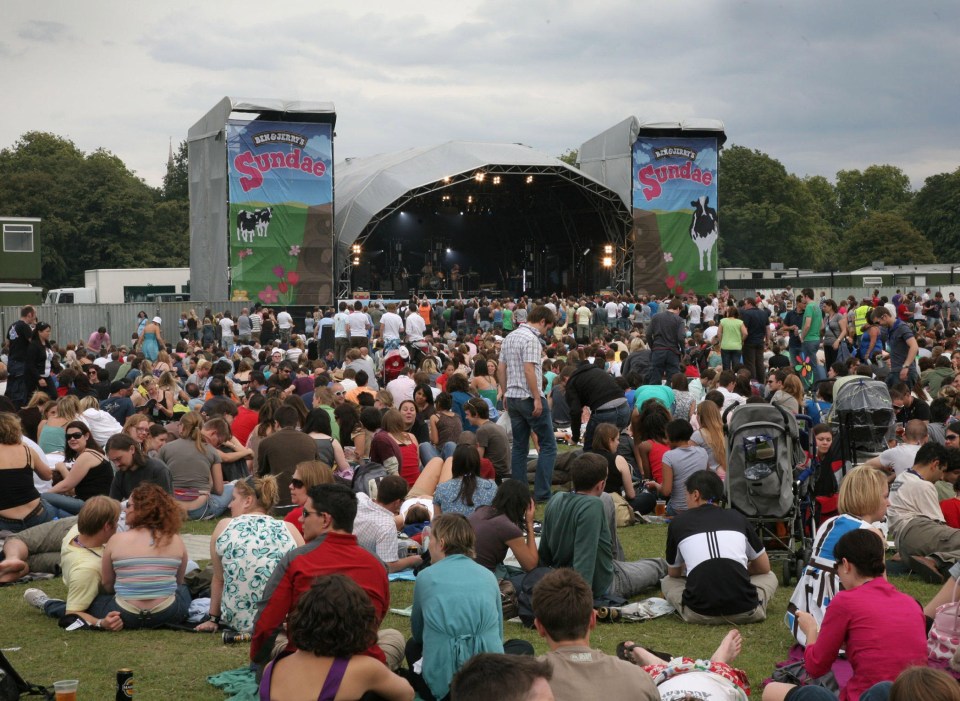 Crowd at a Ben & Jerry's Sundae Festival.