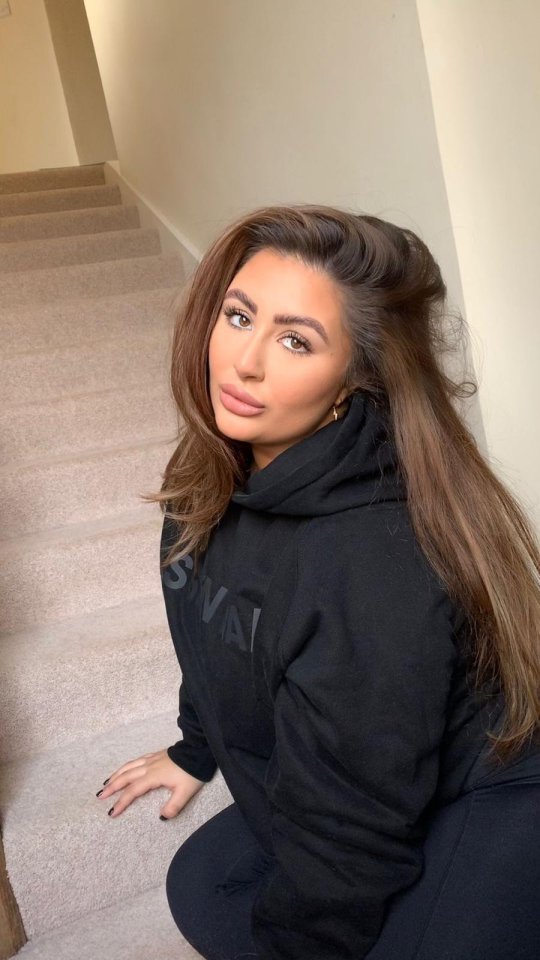 Sofia Alessia before weightloss surgery. A woman who forked out £10k on weight loss surgery was left throwing up lumps of flesh but says ''it was all worth it for the glow up''. Sofia Alessia, 27, piled on the pounds after and during her first pregnancy and went from size 10 to a size 16. After tipping the scales at 16 stone, she tried the gym after and running but struggled due to ''emotional eating'' and decided surgery was her best bet. While researching online, Sofia decided against going to Turkey for cheap surgery, after hearing ''horror stories''.